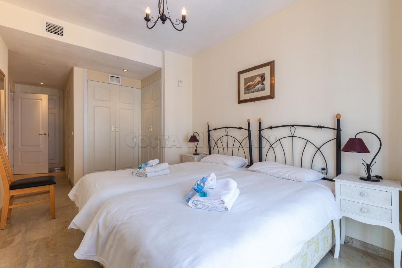 Marina Real 425 Apartment Manilva Luaran gambar